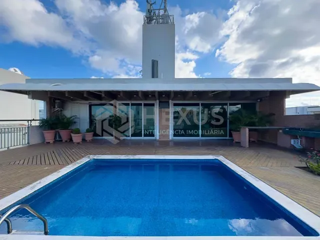 Cobertura / Penthouse 3 quartos e 5 banheiros, à venda, no bairro Pitangueiras em Guarujá