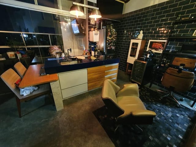 Cobertura / Penthouse 2 quartos e 3 banheiros, à venda, no bairro Jardim Camburi em Vitória
