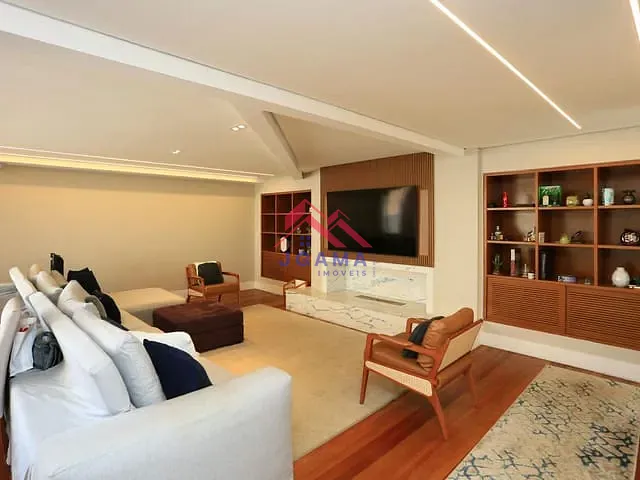 Cobertura / Penthouse 3 quartos e 5 banheiros, à venda, no bairro Real Parque em São Paulo