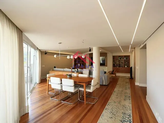 Cobertura / Penthouse 3 quartos e 5 banheiros, à venda, no bairro Real Parque em São Paulo