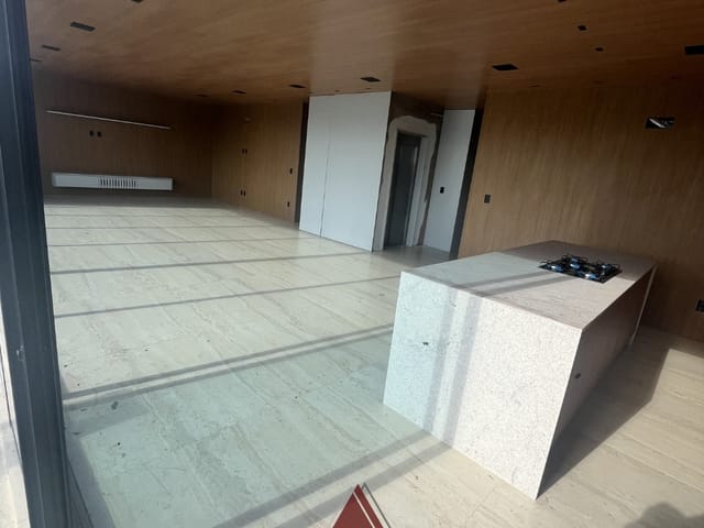 Cobertura / Penthouse 4 quartos e 4 banheiros, à venda, no bairro Vila Flores em Franca