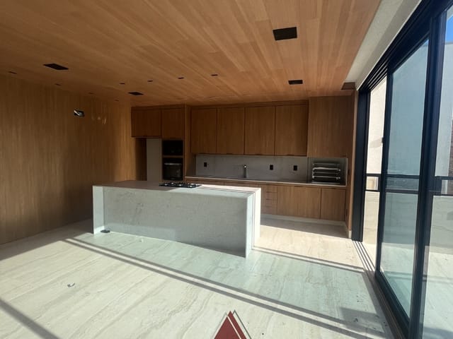 Cobertura / Penthouse 4 quartos e 4 banheiros, à venda, no bairro Vila Flores em Franca