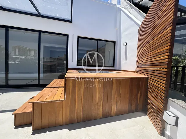 Cobertura / Penthouse 3 quartos e 5 banheiros, à venda, no bairro Barra da Tijuca em Rio de Janeiro