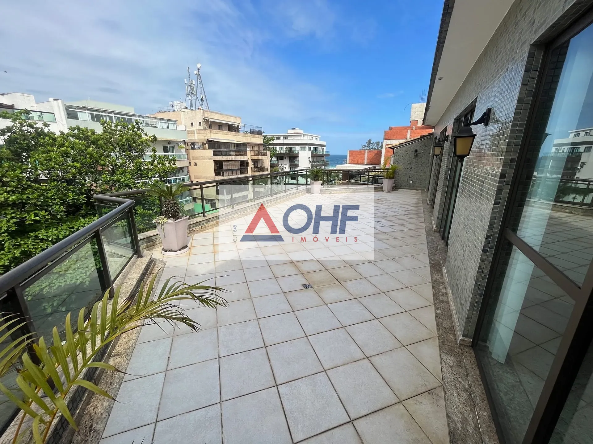 Cobertura, 4 quartos, 221 m² - Foto 2