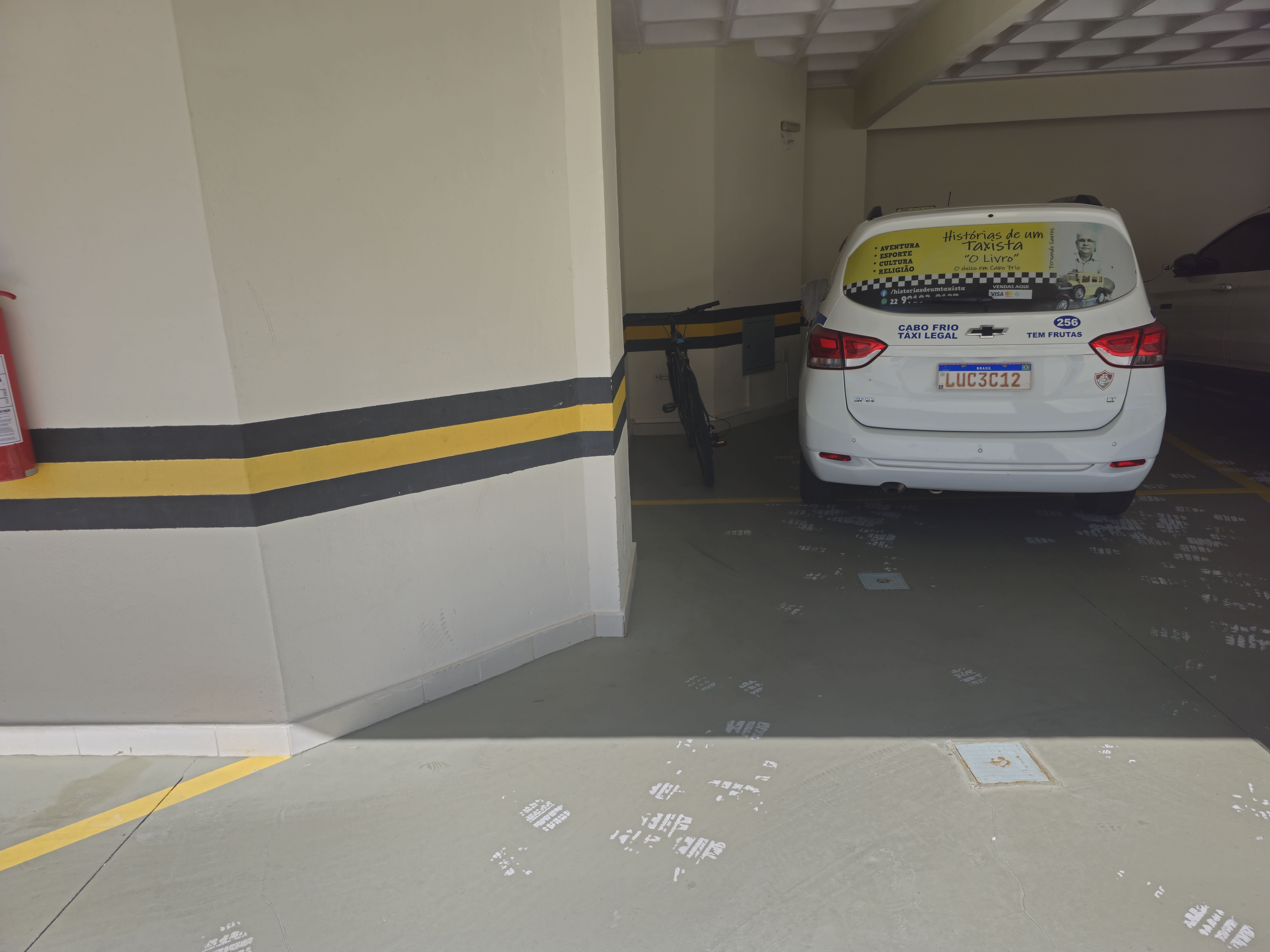 Cobertura para alugar com 3 quartos, 180m² - Foto 2