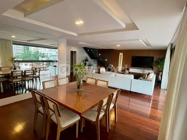 Cobertura / Penthouse com 533m² 5 quartos e 7 banheiros, à venda, no bairro Ipanema em Rio de Janeiro
