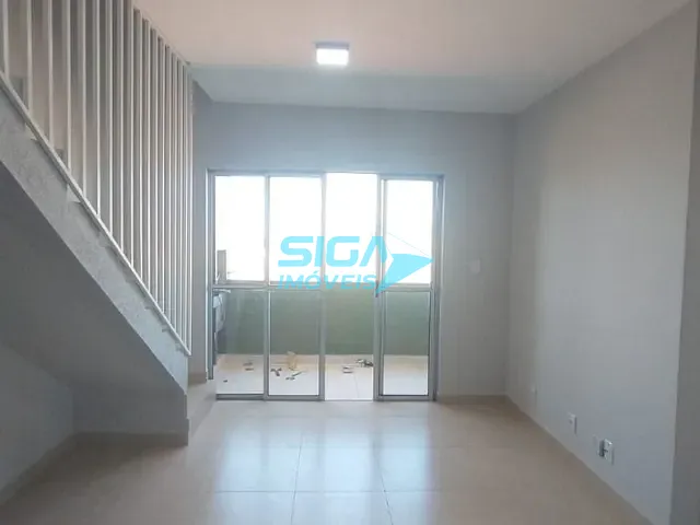 Cobertura / Penthouse com 140m² 2 quartos e 2 banheiros, à venda, no bairro Centro em Pouso Alegre
