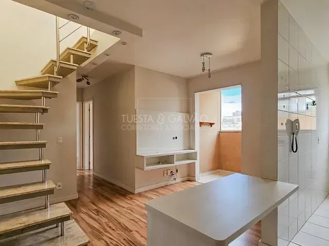 Cobertura / Penthouse com 113m² 2 quartos e 3 banheiros, à venda, no bairro Guaíra em Curitiba