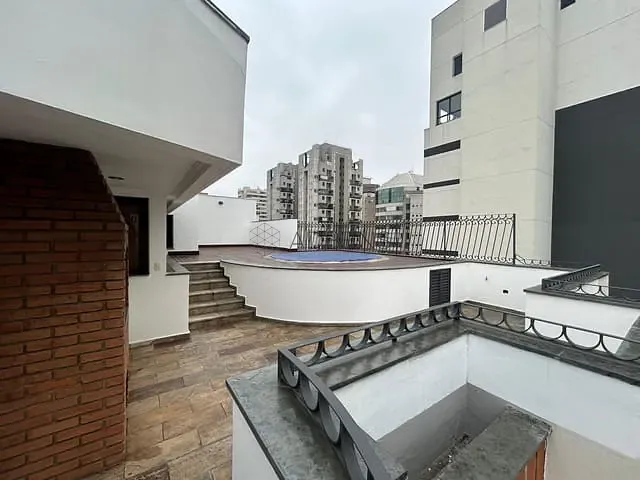 Cobertura / Penthouse 3 quartos e 3 banheiros, à venda, no bairro Indianópolis em São Paulo