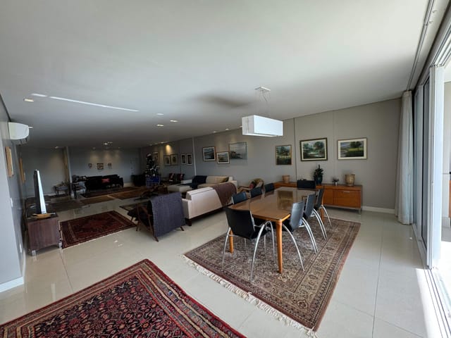 Cobertura / Penthouse com 551m² 4 quartos e 5 banheiros, à venda, no bairro Setor Noroeste em Brasília
