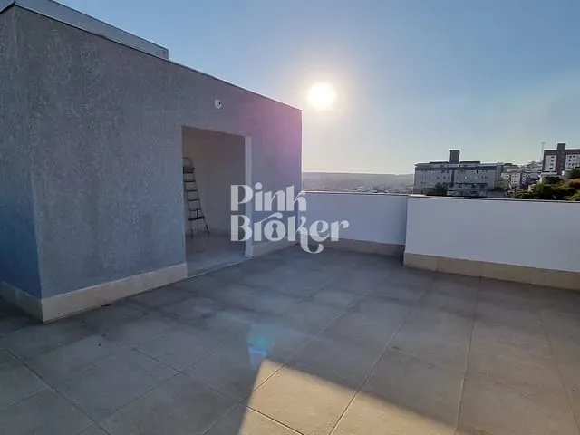 Cobertura / Penthouse com 120m² 2 quartos e 2 banheiros, à venda, no bairro Cabral em Contagem