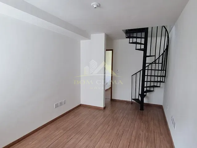 Cobertura / Penthouse 2 quartos e 1 banheiro, à venda, no bairro Jóquei Clube em Juiz de Fora