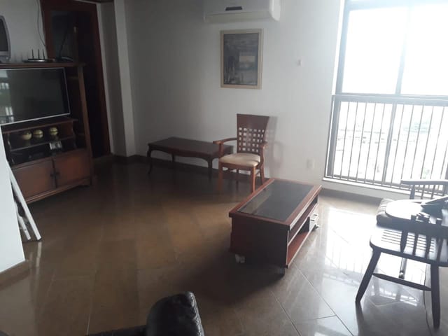 Cobertura / Penthouse com 218m² 3 quartos e 3 banheiros, para alugar, no bairro Centro em Campos dos Goytacazes