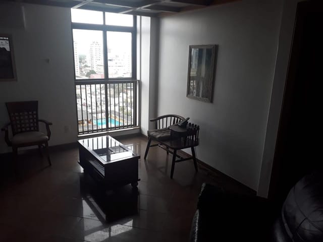 Cobertura / Penthouse com 218m² 3 quartos e 3 banheiros, para alugar, no bairro Centro em Campos dos Goytacazes