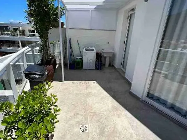 Cobertura / Penthouse 4 quartos e 5 banheiros, à venda, no bairro Cachoeira do Bom Jesus em Florianópolis