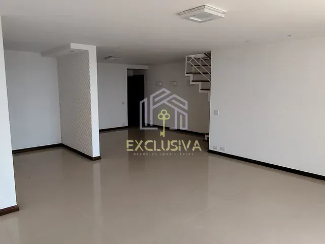 Cobertura / Penthouse com 400m² 4 quartos e 5 banheiros, à venda, no bairro Jardim Guanabara em Rio de Janeiro