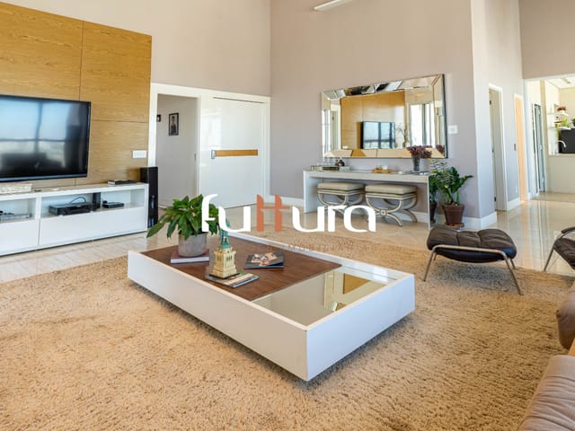 Cobertura / Penthouse 4 quartos e 6 banheiros, à venda, no bairro Setor Bueno em Goiânia