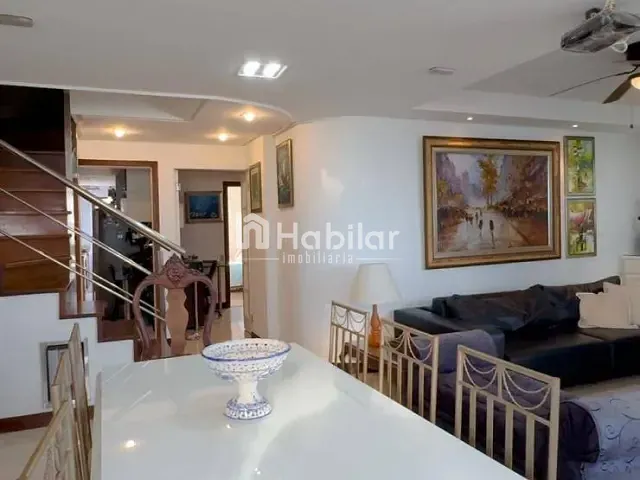 Cobertura / Penthouse 3 quartos e 4 banheiros, à venda, no bairro Armação em Salvador