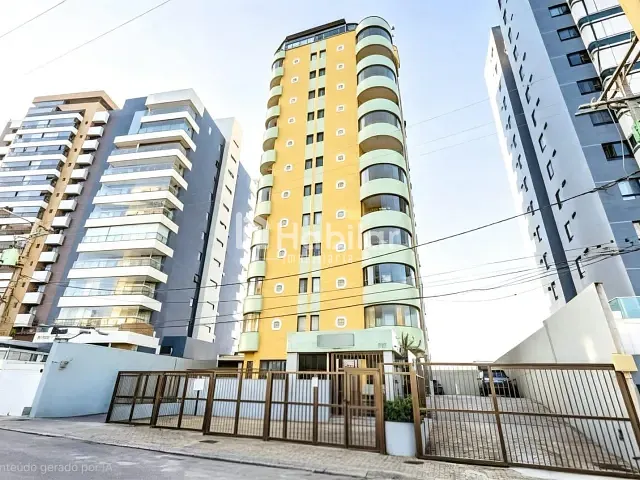 Cobertura / Penthouse 3 quartos e 4 banheiros, à venda, no bairro Armação em Salvador