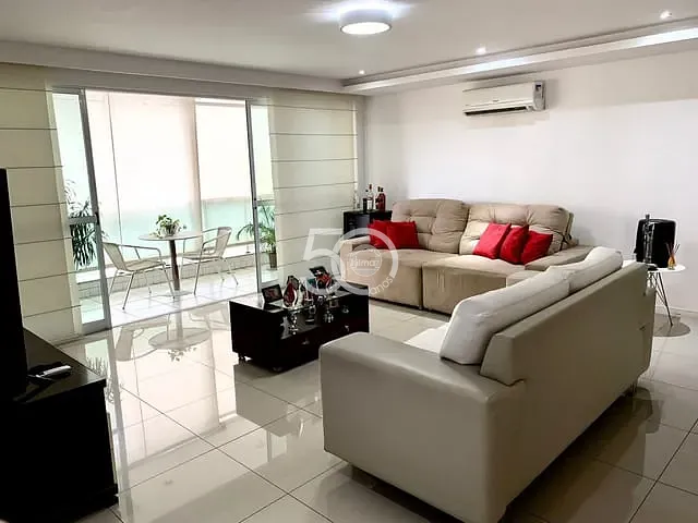 Cobertura / Penthouse 5 quartos e 7 banheiros, à venda, no bairro Freguesia (Jacarepaguá) em Rio de Janeiro