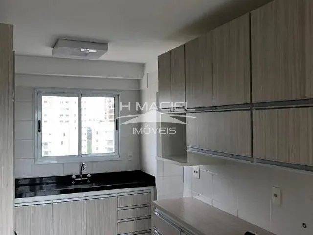Cobertura / Penthouse com 225m² 4 quartos e 6 banheiros, à venda, no bairro Vila Brandina em Campinas