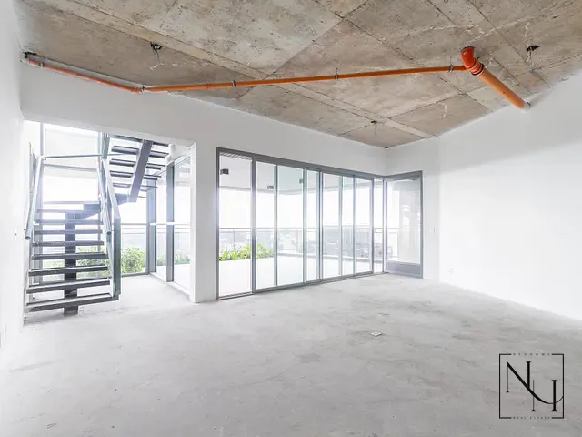 Cobertura / Penthouse com 410m² 4 quartos e 6 banheiros, à venda, no bairro Jardim das Acácias em São Paulo