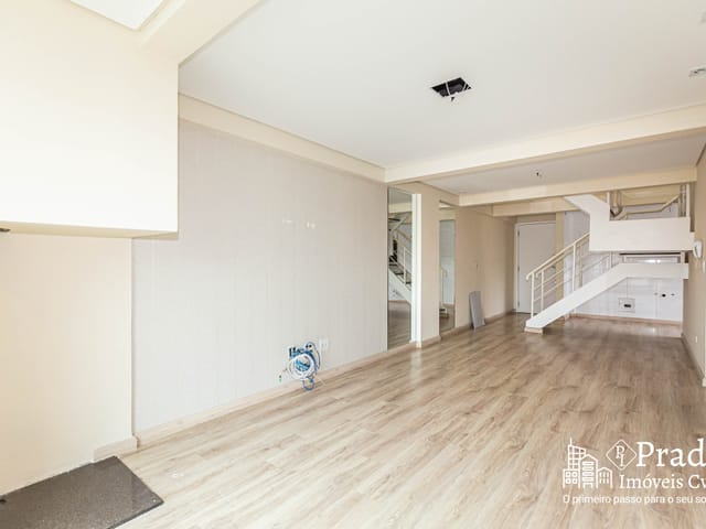Cobertura / Penthouse 3 quartos e 3 banheiros, à venda, no bairro Juvevê em Curitiba