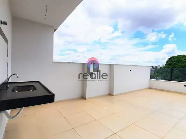 Cobertura / Penthouse com 140m² 3 quartos e 3 banheiros, à venda, no bairro Santa Branca em Não informado
