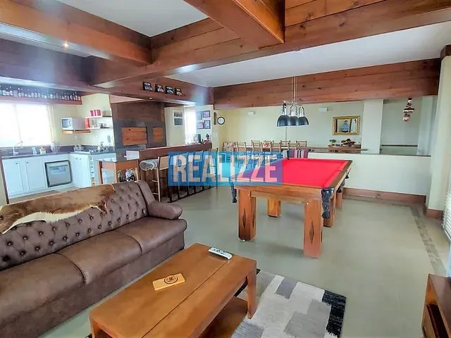 Cobertura / Penthouse com 326m² 2 quartos e 1 banheiro, à venda, no bairro Centro em Marau