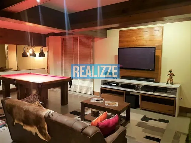 Cobertura / Penthouse com 326m² 2 quartos e 1 banheiro, à venda, no bairro Centro em Marau