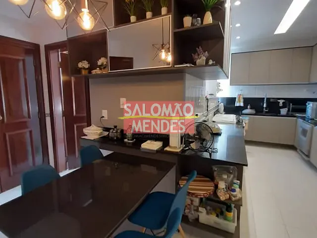 Cobertura / Penthouse com 330m² 4 quartos e 6 banheiros, à venda, no bairro NAZARÉ em Belém