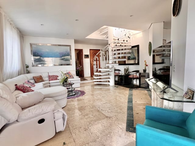 Cobertura / Penthouse com 320m² 4 quartos e 5 banheiros, à venda, no bairro Vila Mariana em São Paulo