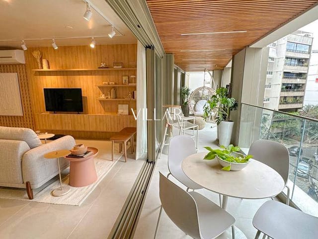 Cobertura / Penthouse com 265m² 4 quartos e 6 banheiros, à venda, no bairro Lagoa em Rio de Janeiro