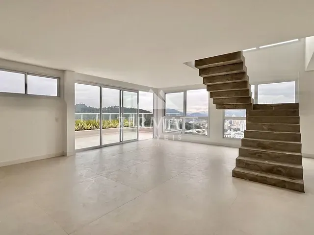 Cobertura / Penthouse com 374m² 3 quartos e 4 banheiros, à venda, no bairro Jardim Blumenau em Blumenau
