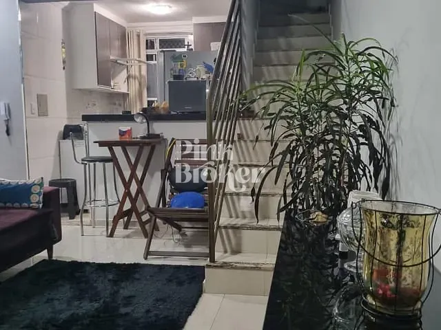 Cobertura / Penthouse 2 quartos e 1 banheiro, à venda, no bairro Cabral em Contagem