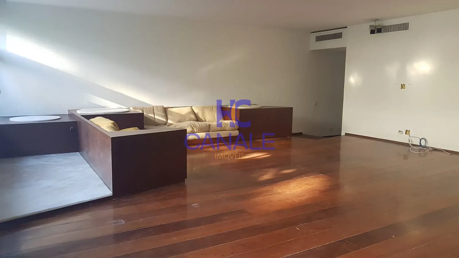 Cobertura, 3 quartos, 259 m² - Foto 3