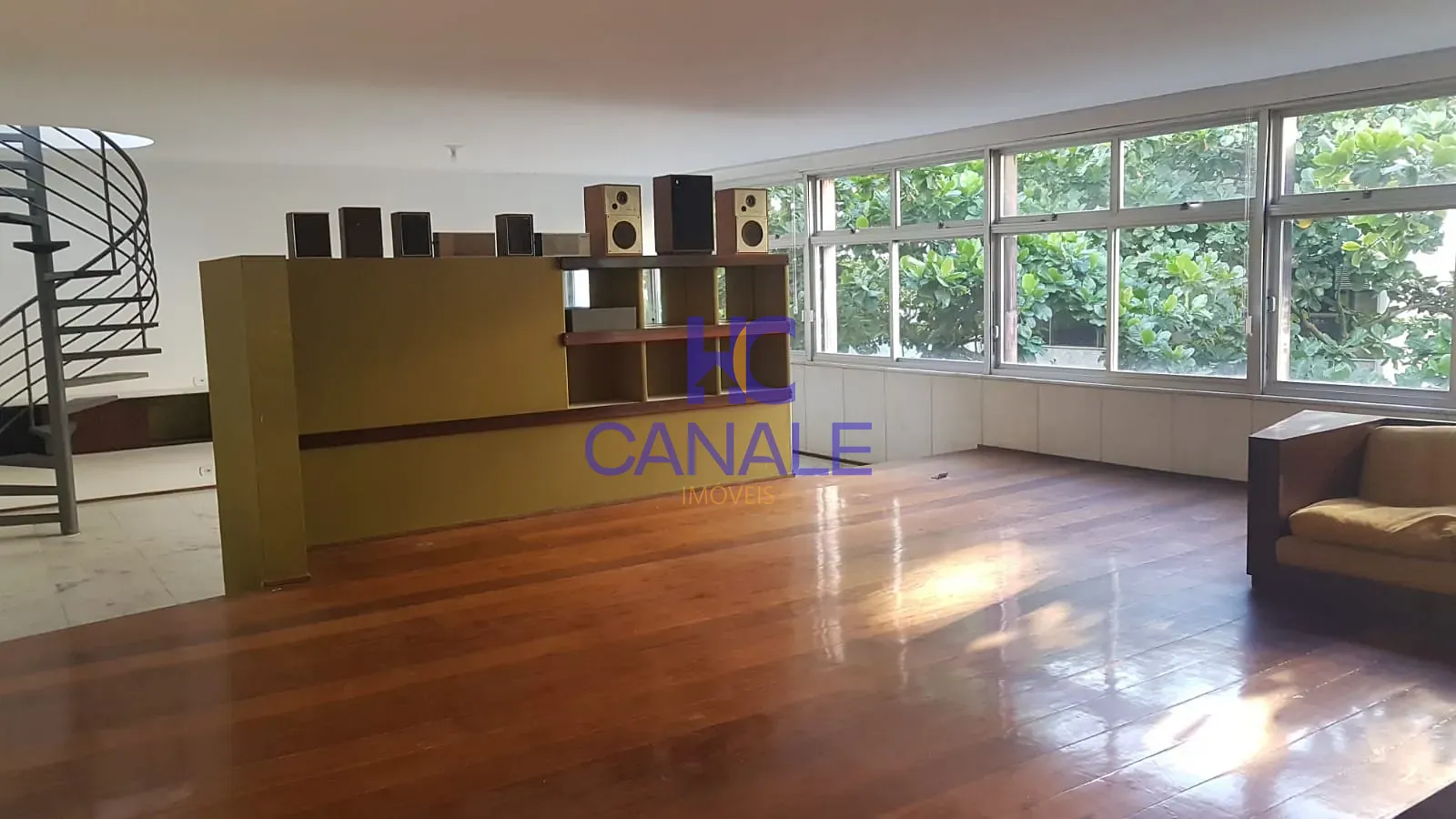 Cobertura, 3 quartos, 259 m² - Foto 2