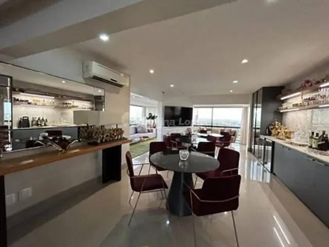 Cobertura / Penthouse 4 quartos e 5 banheiros, à venda, no bairro Horto em Teresina