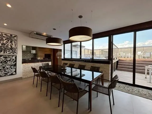 Cobertura / Penthouse 4 quartos e 5 banheiros, à venda, no bairro Horto em Teresina
