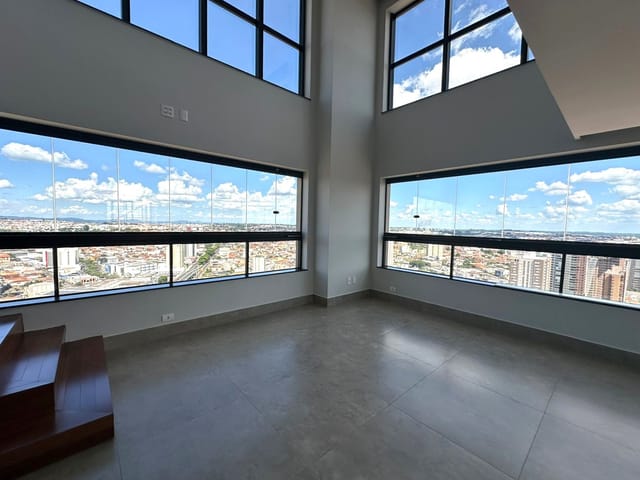 Cobertura / Penthouse com 242m² 3 quartos e 4 banheiros, à venda, no bairro Centro em Franca