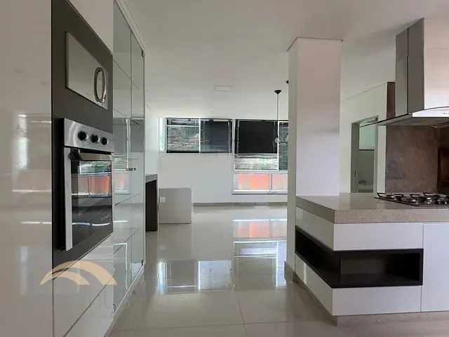 Cobertura / Penthouse com 195m² 3 quartos e 3 banheiros, à venda, no bairro Canaã em Ipatinga