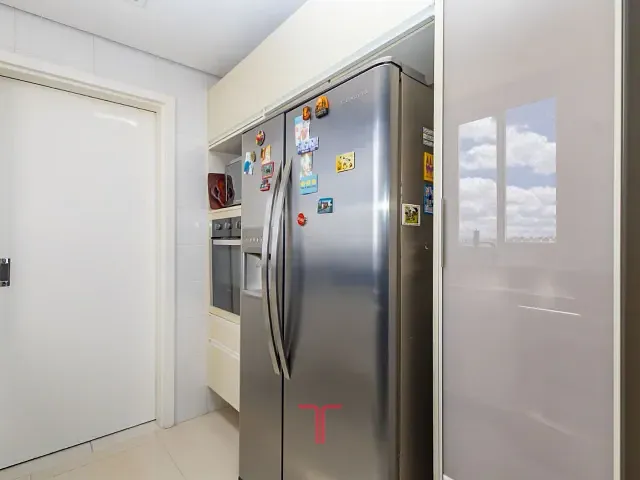 Cobertura / Penthouse com 258m² 3 quartos e 4 banheiros, à venda, no bairro Bacacheri em Curitiba