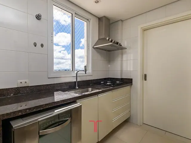 Cobertura / Penthouse com 258m² 3 quartos e 4 banheiros, à venda, no bairro Bacacheri em Curitiba