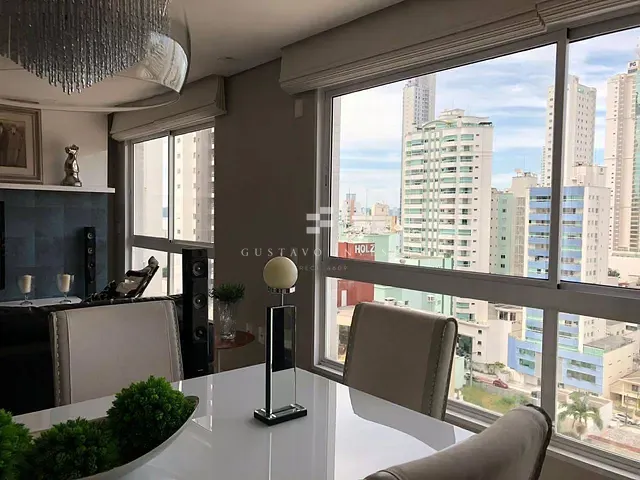 Cobertura / Penthouse 3 quartos e 4 banheiros, à venda, no bairro Pioneiros em Balneário Camboriú