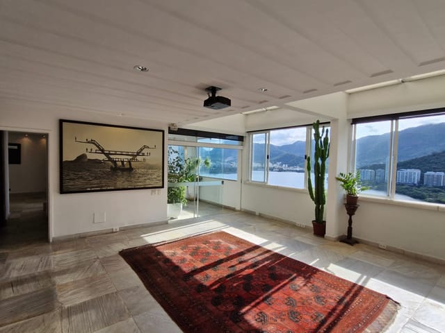 Foto do Cobertura / Penthouse - Cobertura com vista ampla para Lagoa Rodrigo de Freitas à venda, RJ por R$ 3.900.000,00 | Henrique Martins