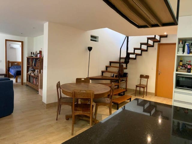 Cobertura / Penthouse 2 quartos e 3 banheiros, à venda, no bairro Itaipava em Petrópolis