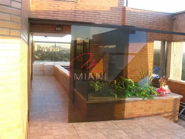 Cobertura / Penthouse com 840m² 4 quartos e 7 banheiros, à venda, no bairro Butantã em São Paulo