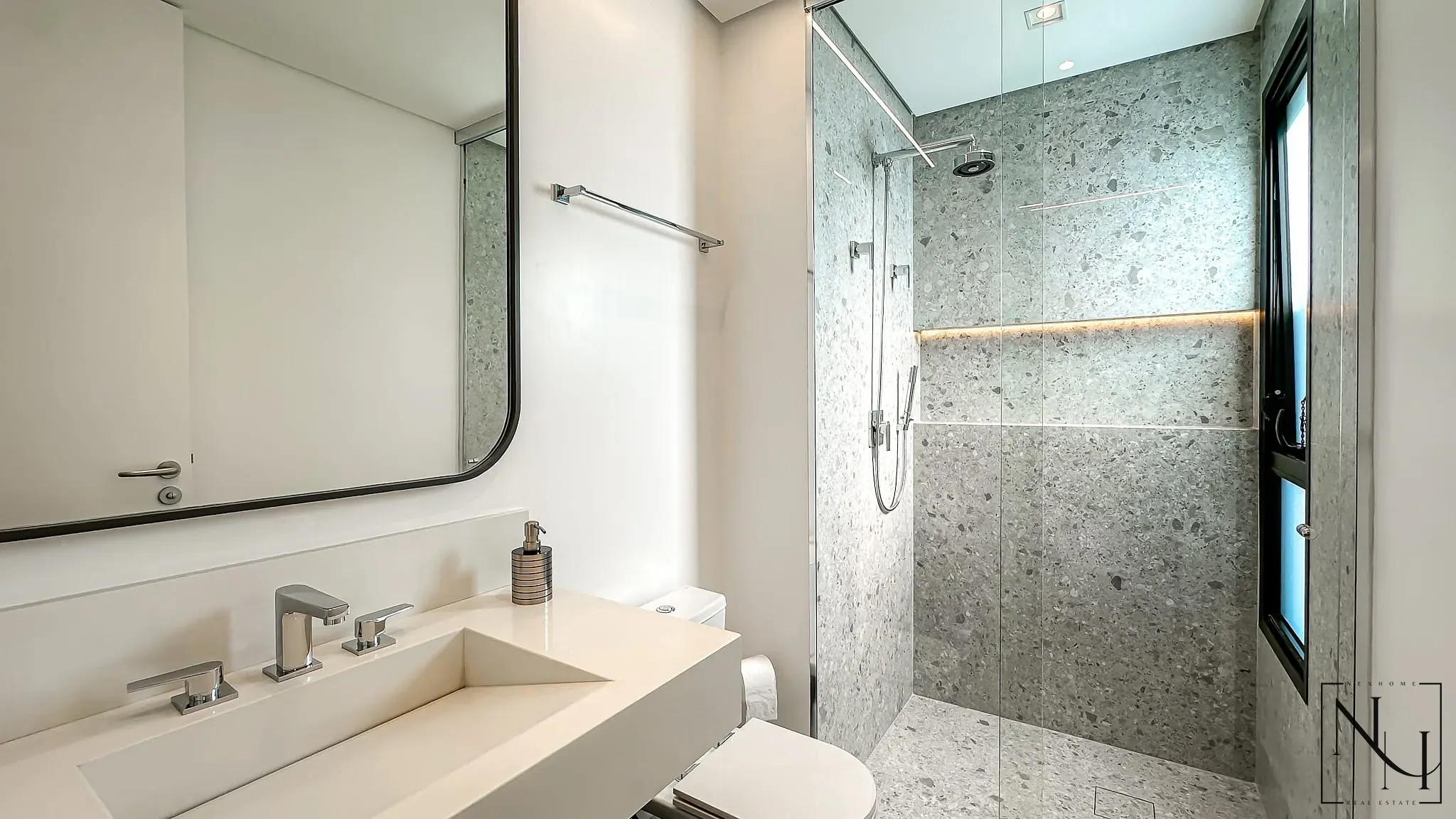 Cobertura, 3 quartos, 451 m² - Foto 35