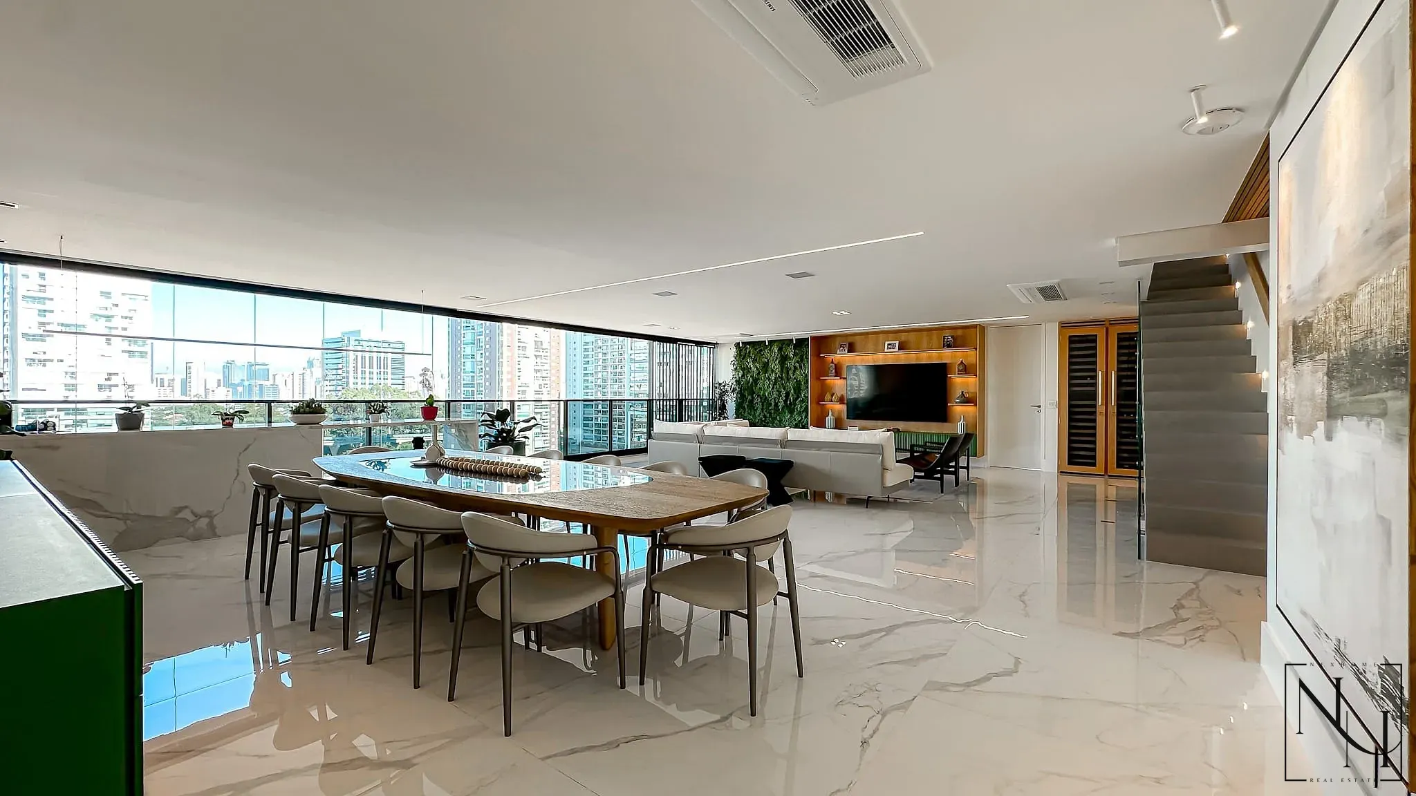 Cobertura, 3 quartos, 451 m² - Foto 2