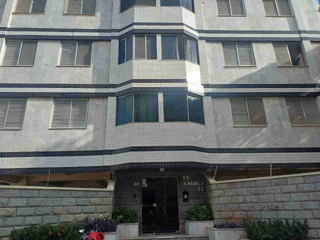 Cobertura / Penthouse 4 quartos e 1 banheiro, para alugar, no bairro Braga em Cabo Frio